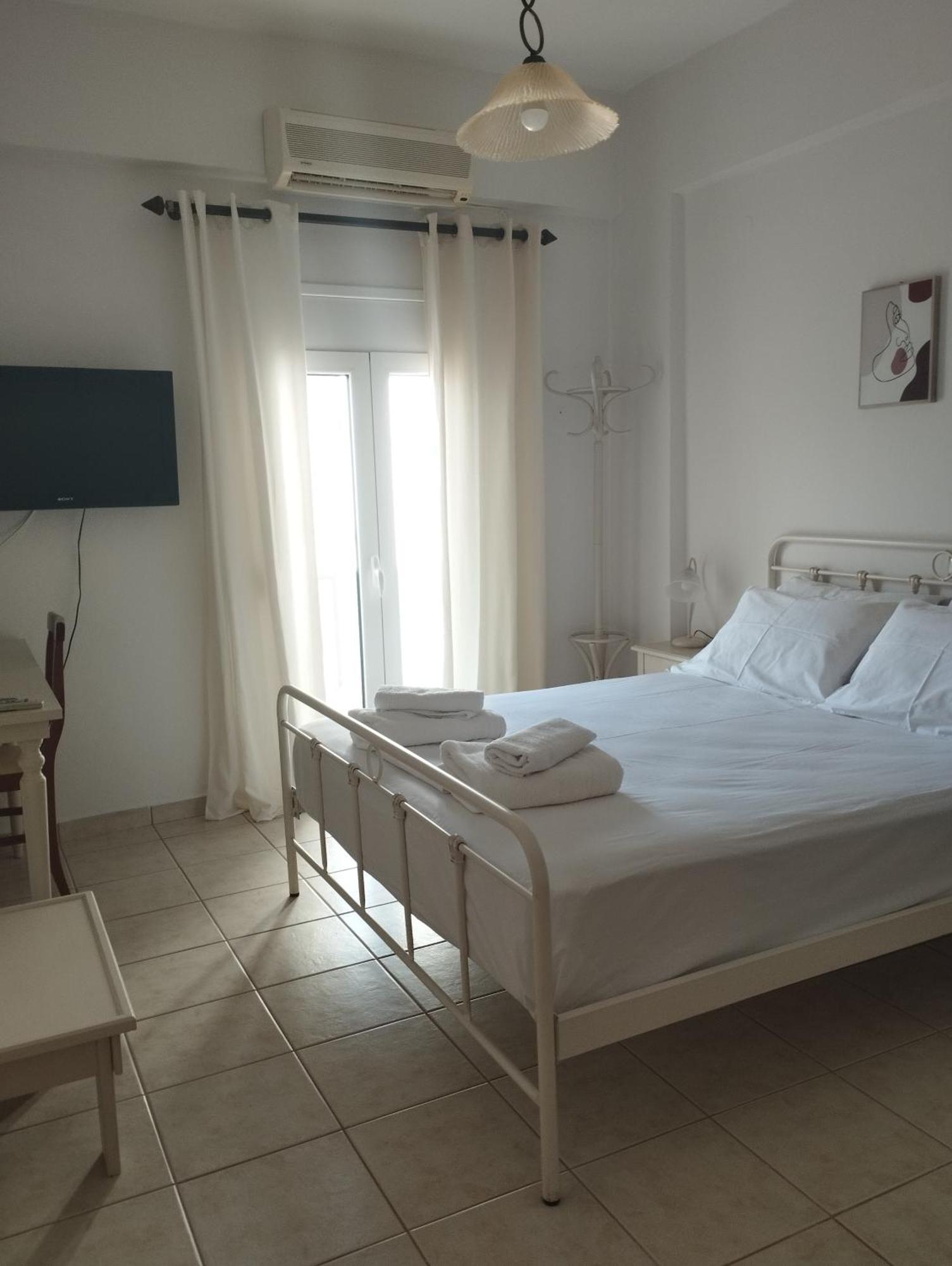Appartamento Sofia Makrýgialos Esterno foto